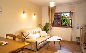 Apartment Midea